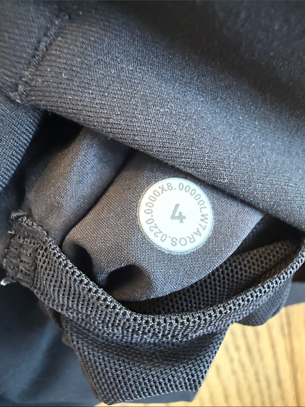 Lululemon On The Fly Short *2.5” Black Elastic-Waist Active Shorts Size 4 - Picture 13 of 13